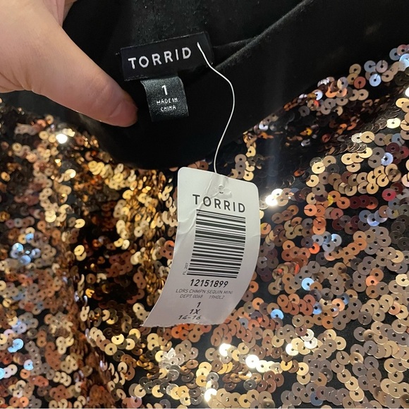 NWT Torrid Black Gold Sequins Straight Pencil Knee Skirt Cocktail Disco Size 1 - Picture 3 of 5